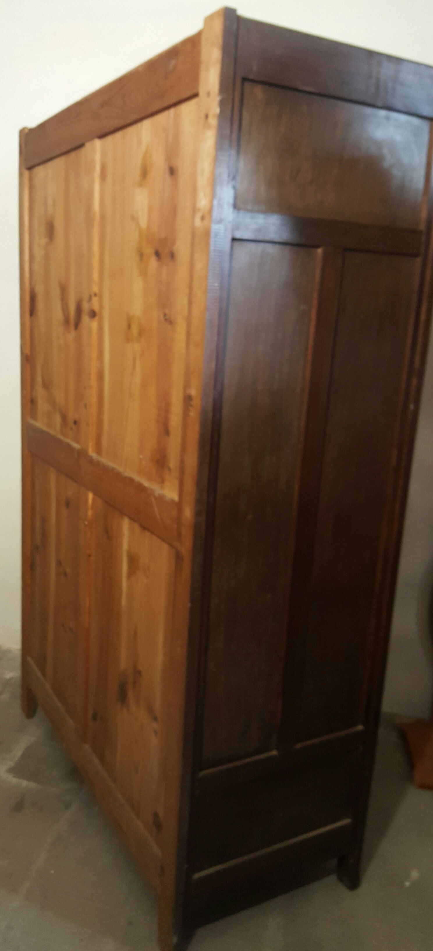 Armoire parisienne 1940
