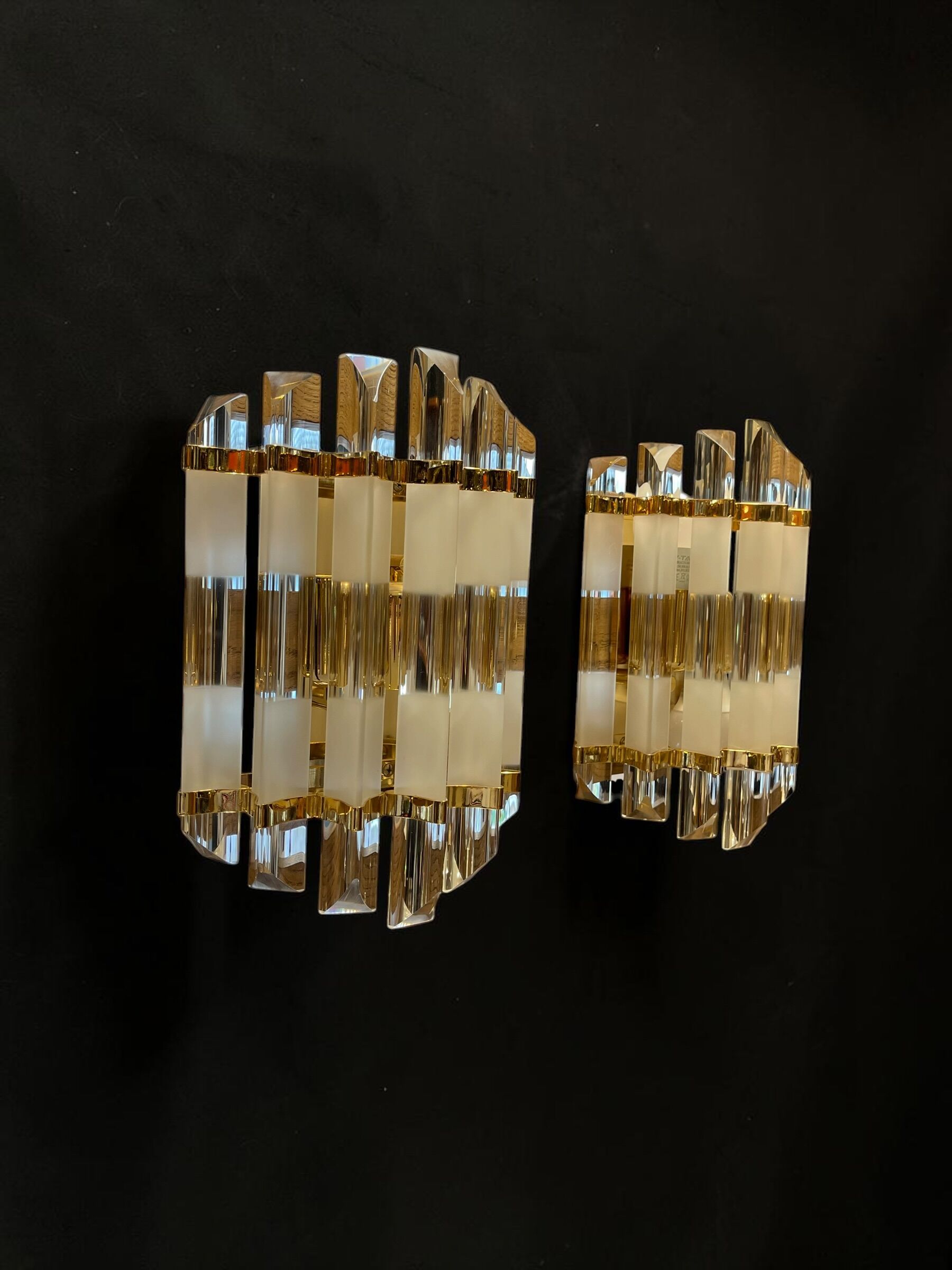 Pair of Venini wall lights 1980