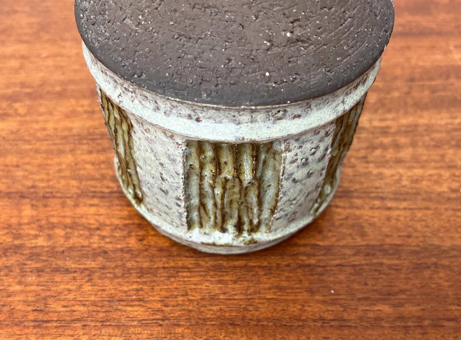 Mid-century studio pottery table lamp by Borge Christoffersen for Chris Haslev Jeti, 1960s.
