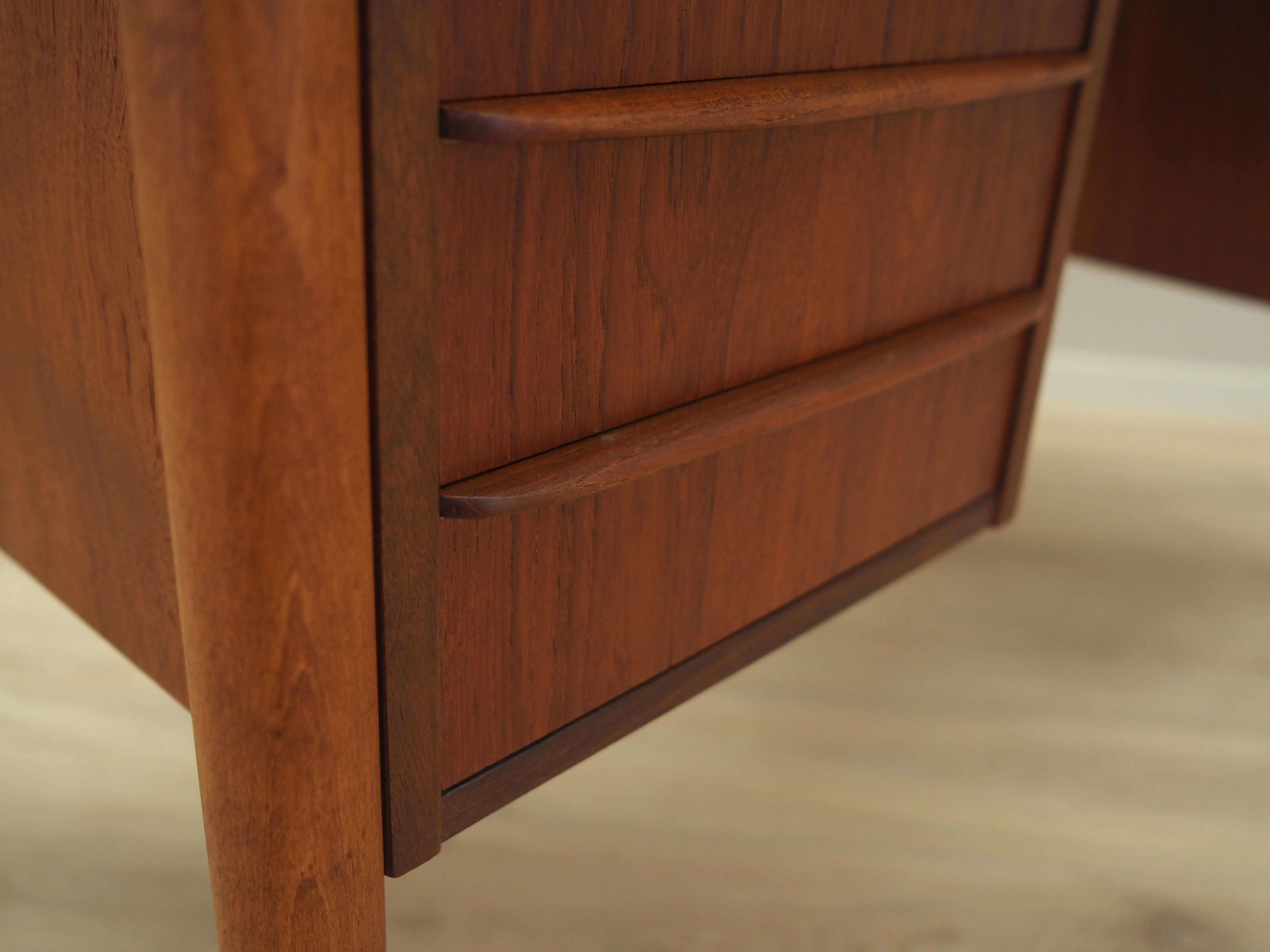 Desk teak, Danish design, 70's