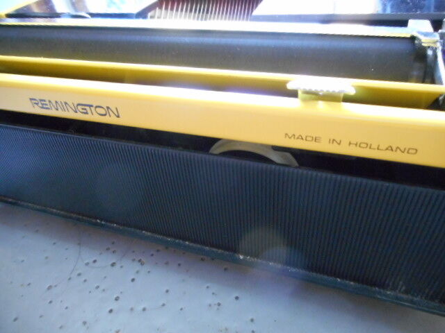 Remington riviera typewriter