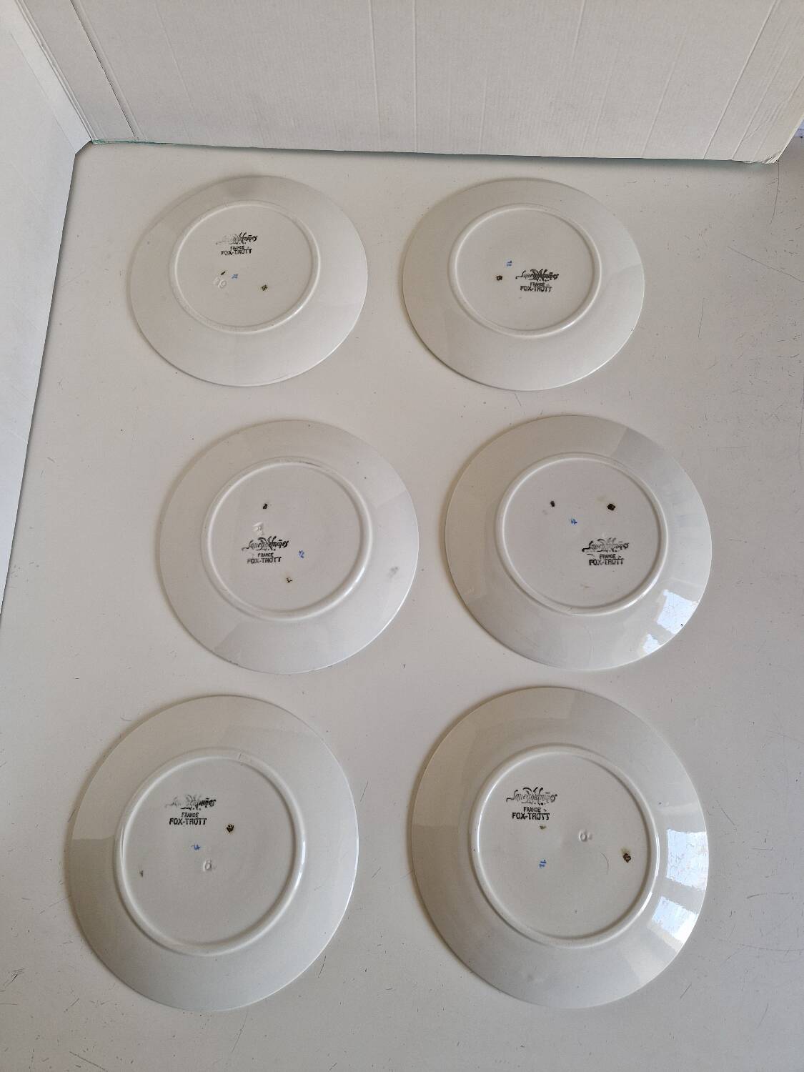 Set of 6 dessert plates, Fox trott model, Sarreguemines factory