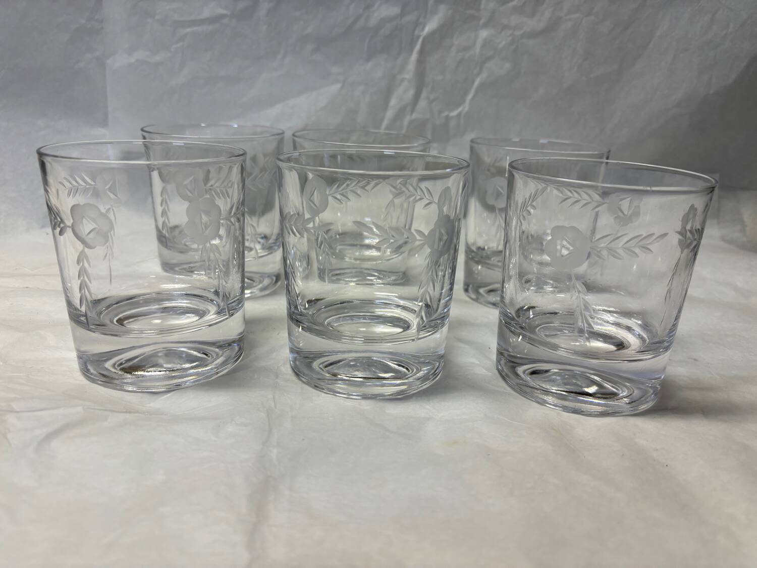 Set of 6 engraved whiskey glasses