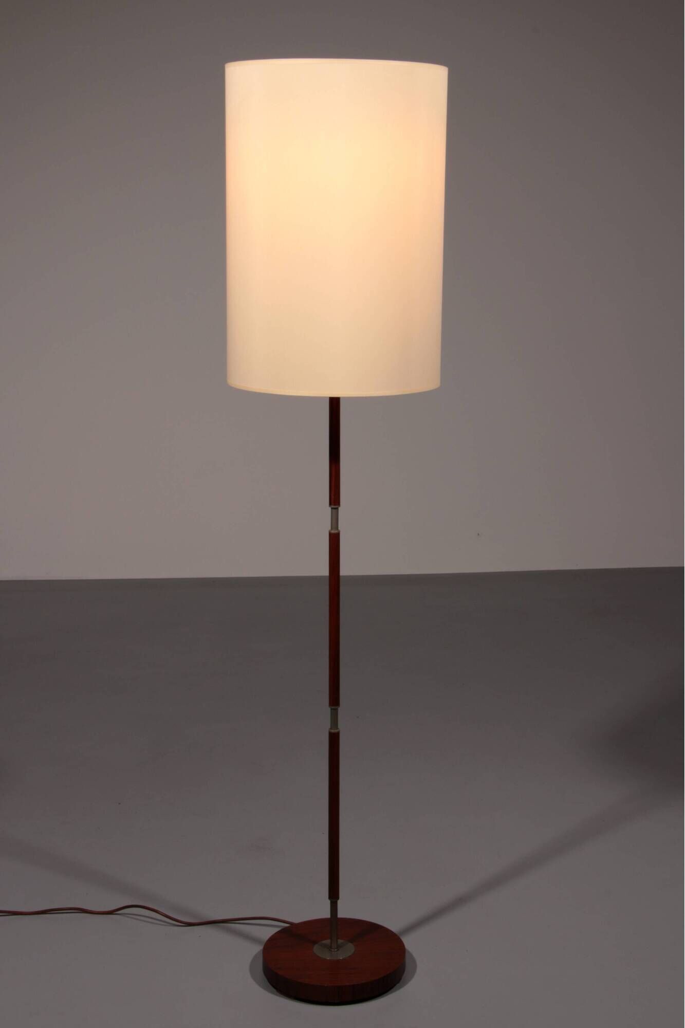 Temde teak and metal floor lamp with a new custom lampshade – 1960s elegance