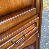 Armoire vintage en bois massif d'aulne