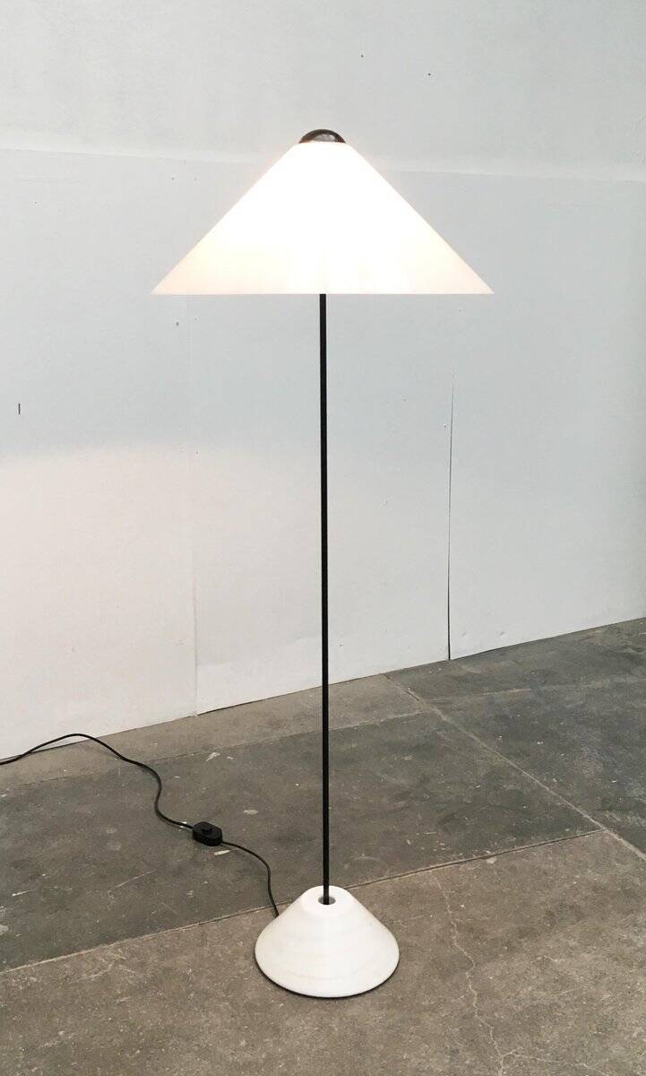 Mid-Century Snow floor lamp by Vico Magistretti for Oluce, 1970s