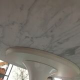 Round dining table with tulip and marble tray