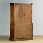 Cabinet en acajou victorien, vers 1860