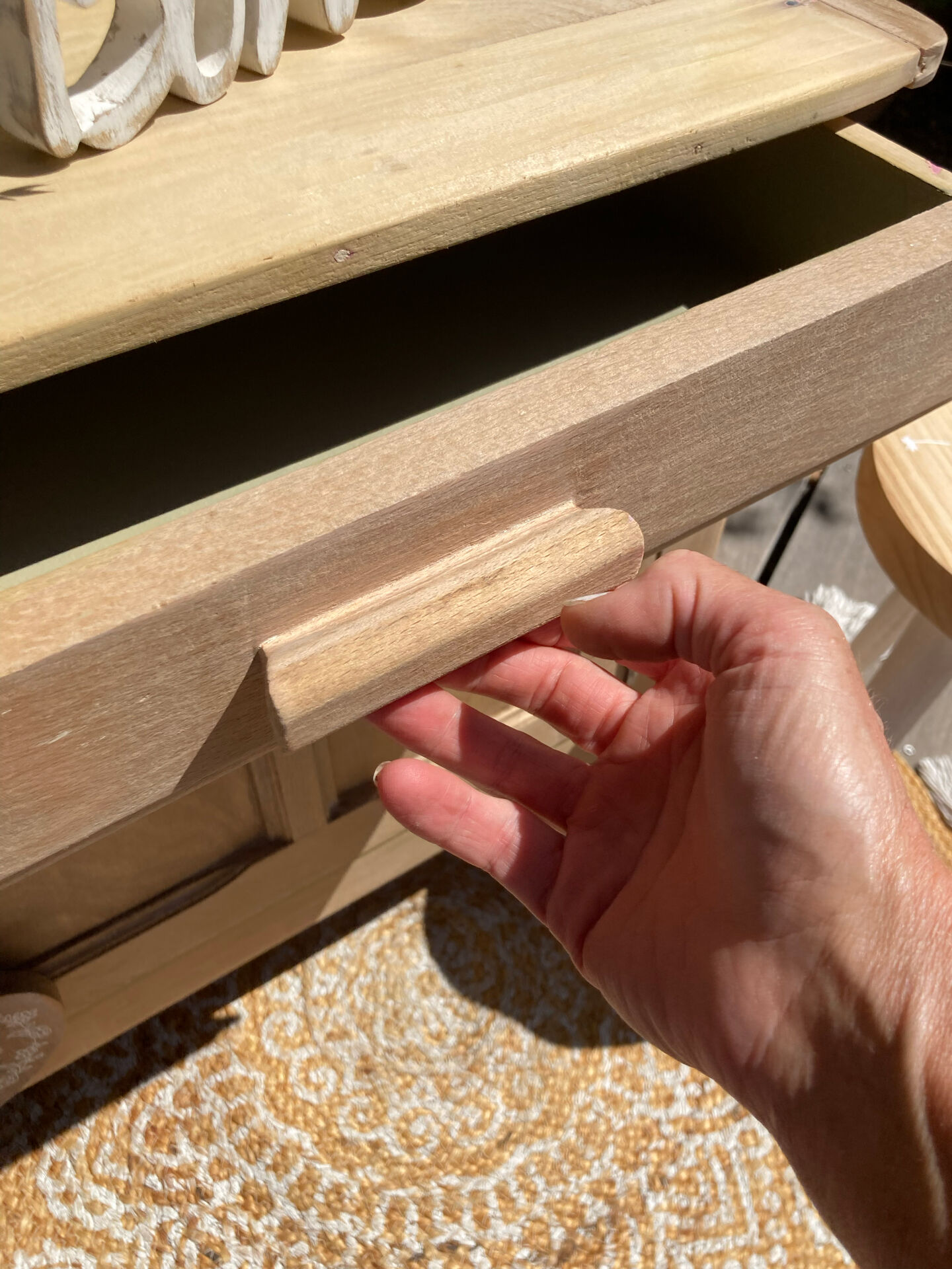 Parisian buffet (jam cupboard) in raw beech / drawer.