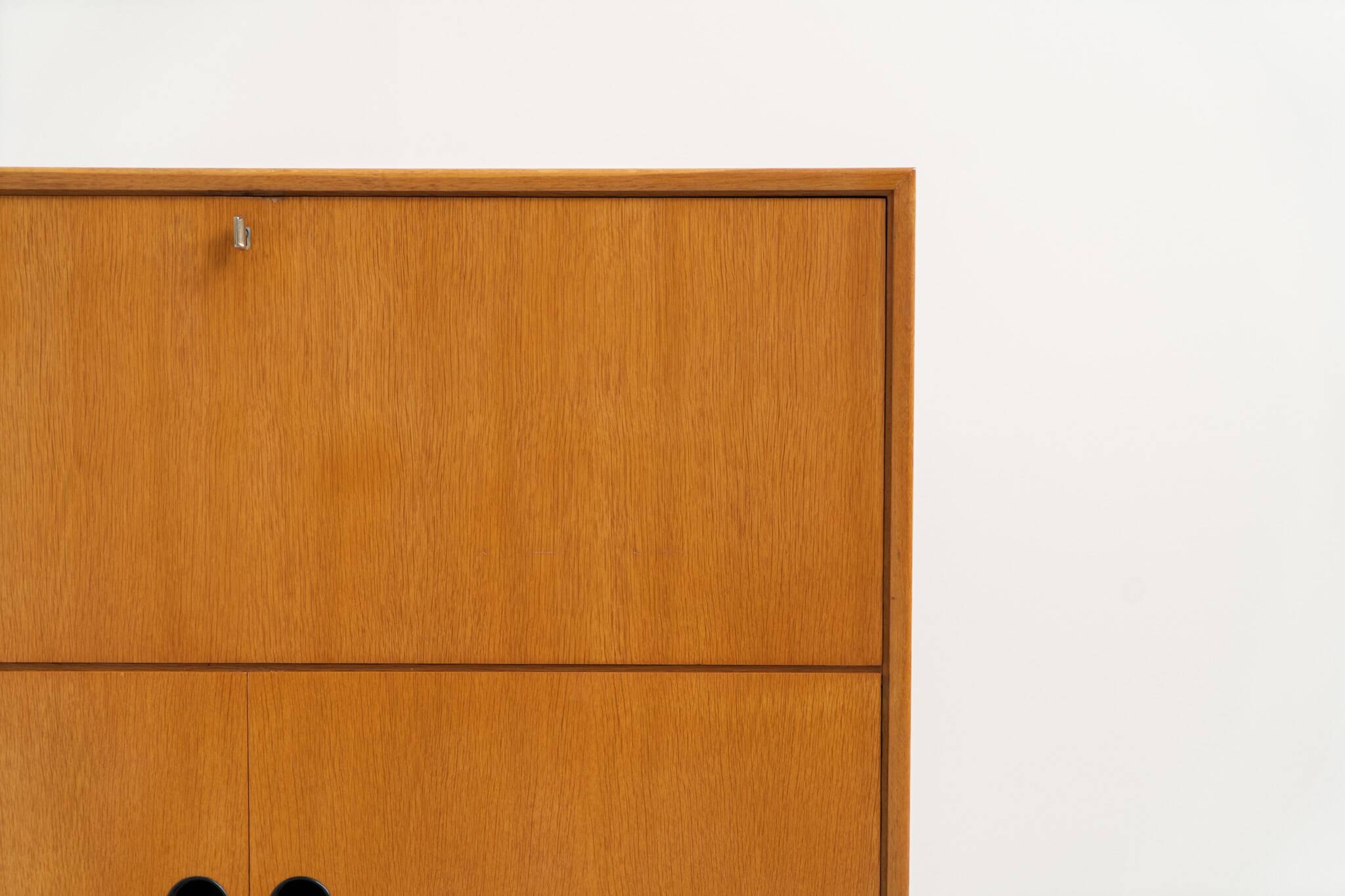 Première édition du cabinet MTP par Marian Grabinski pour IKEA