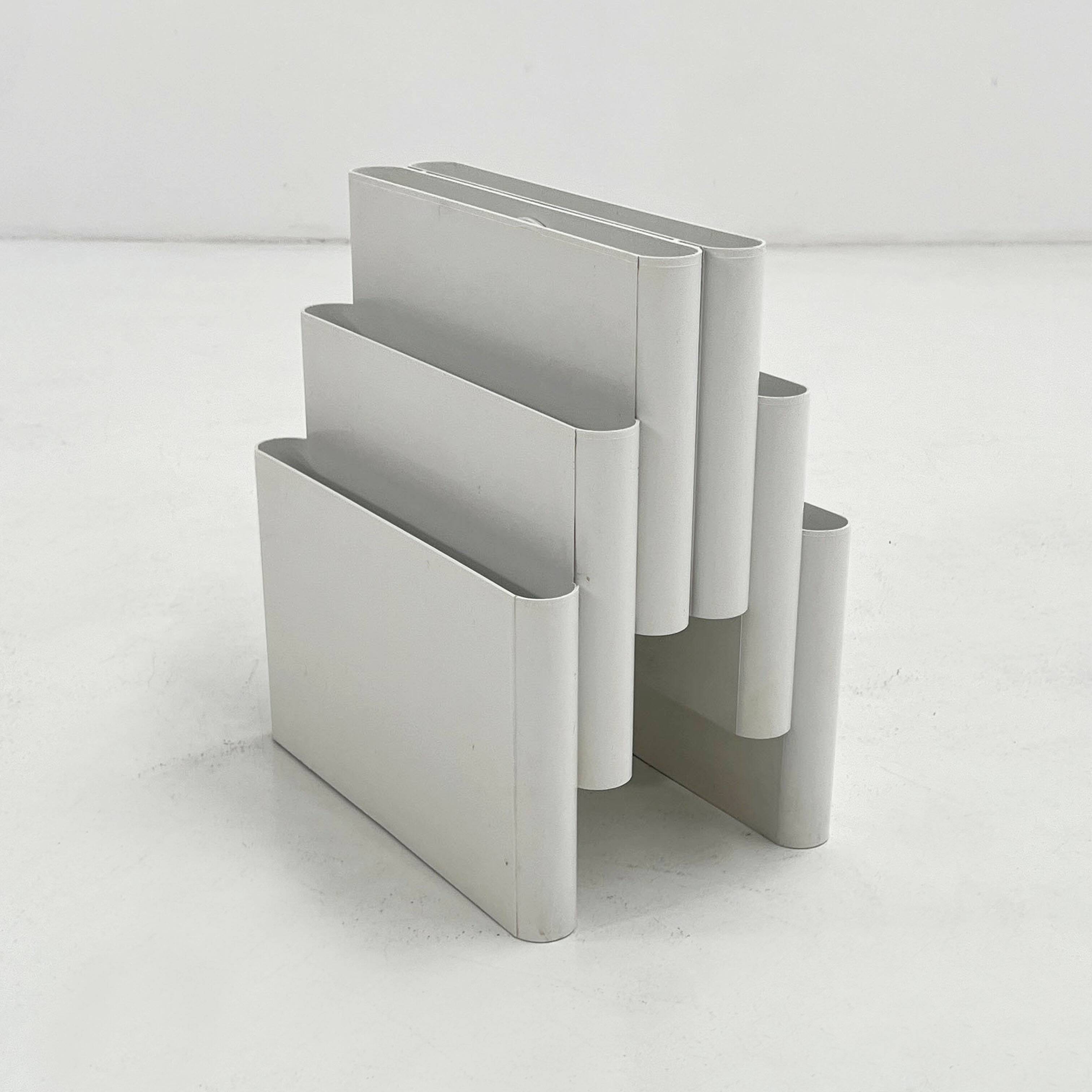 White magazine rack by Giotto Stoppino for Kartell, 1970
