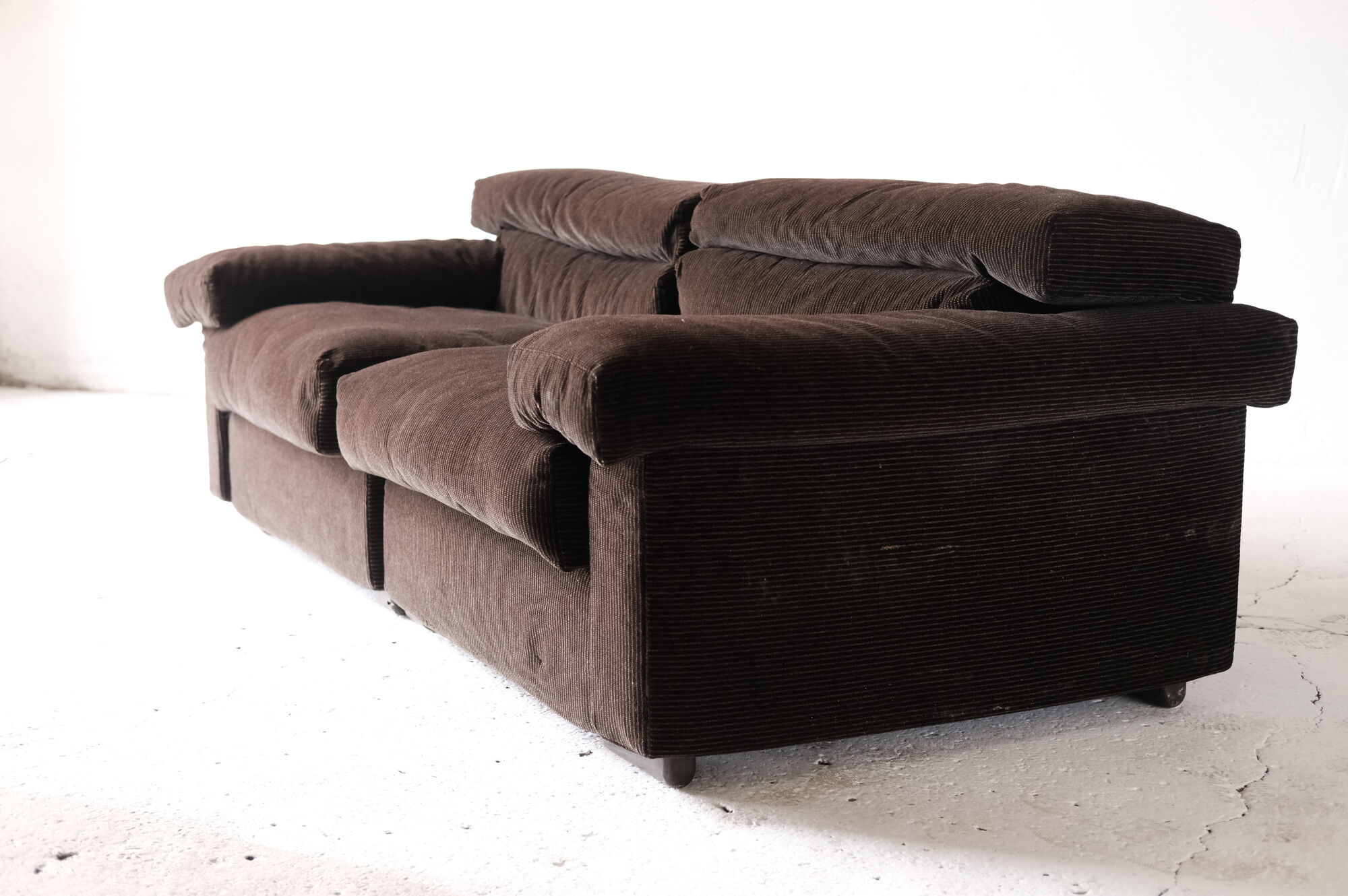 Sofa "Erasmo" by Tobia Scarpa for B&B Italia, Brown Ribbed Velvet, 1970's