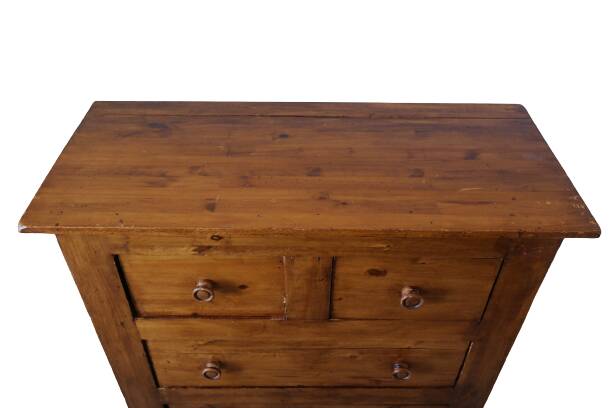 Rustic pine chest of drawers