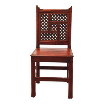 Chaise moucharabieh en bois exotique