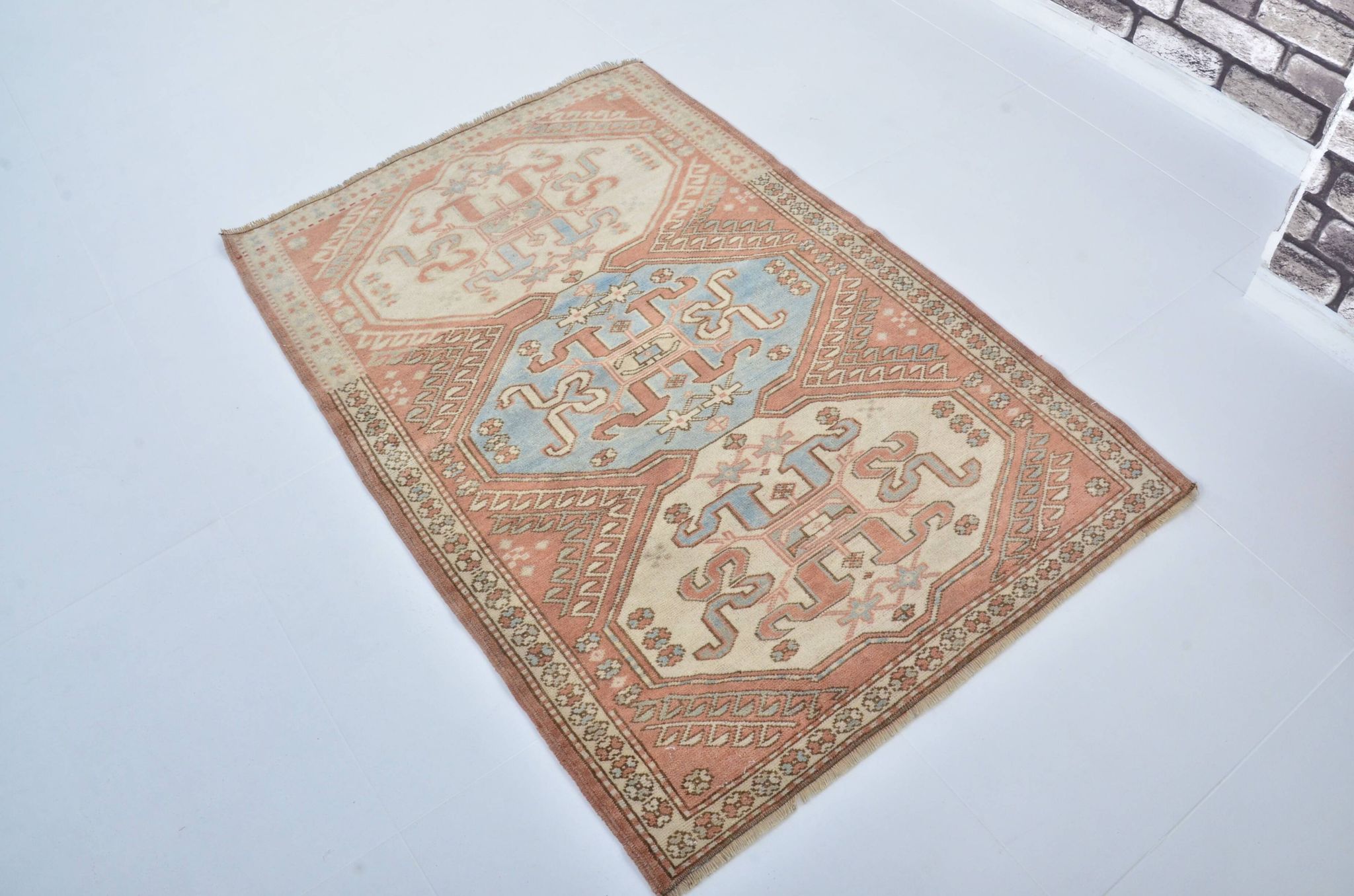 Tapis tribal turc Oushak