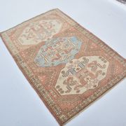 Tapis tribal turc Oushak