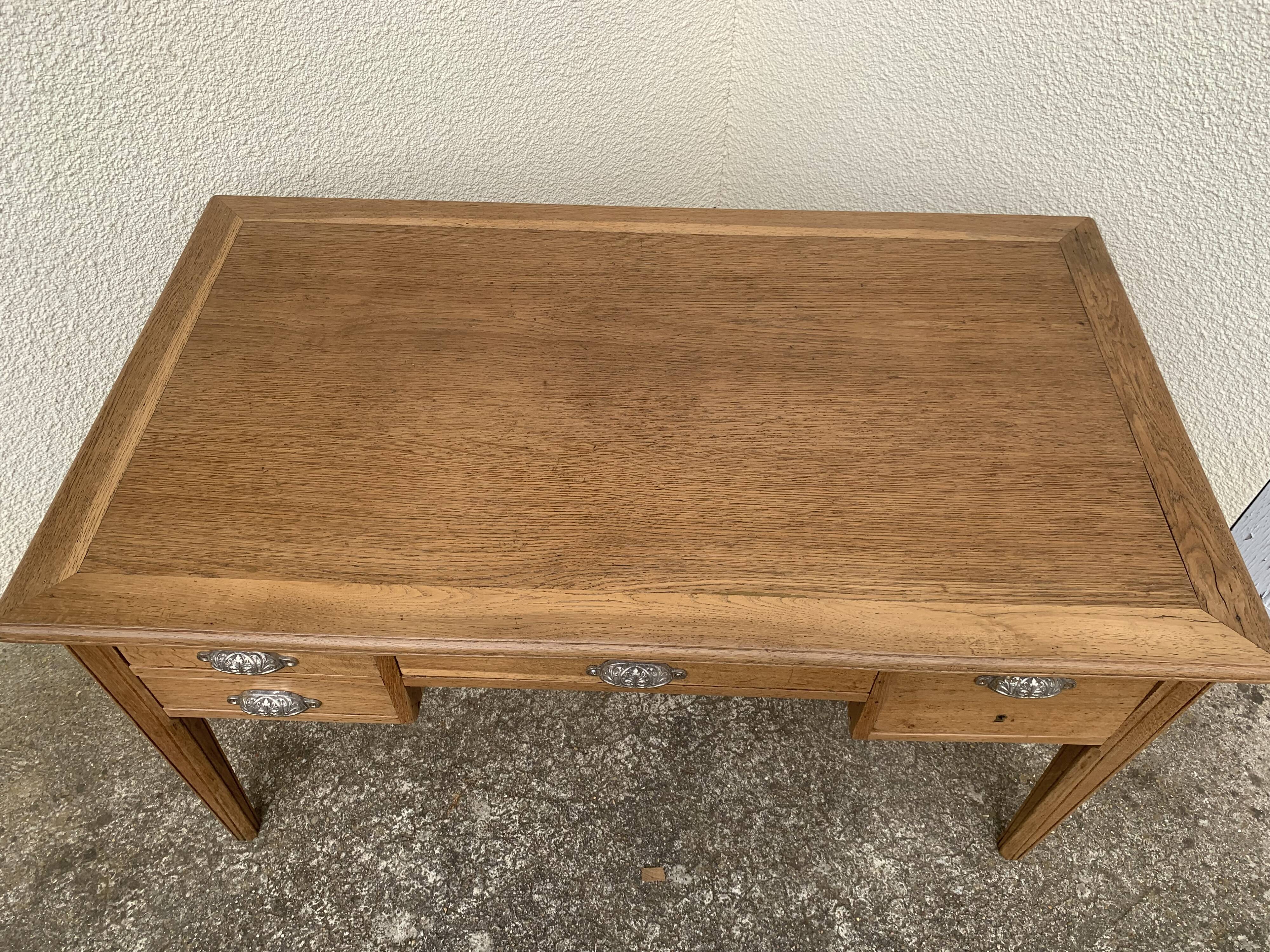 Solid desk in raw oak handles art deco shells