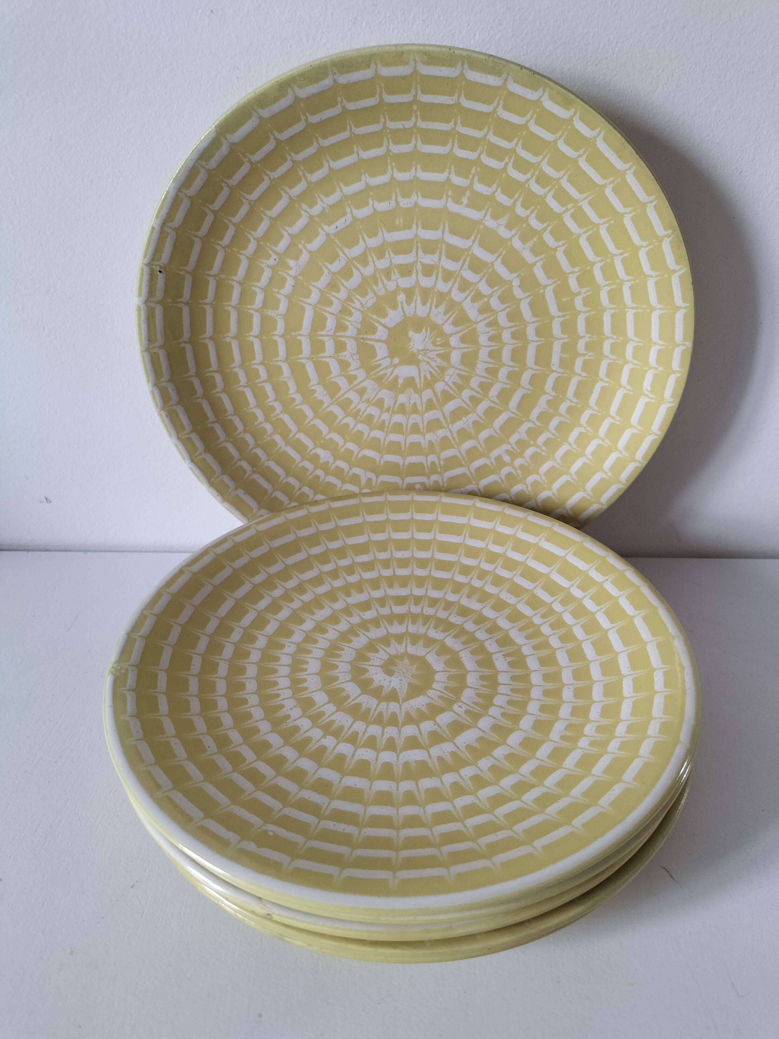 Set of 6 Longchamp dinner and dessert plates – retro lemon look