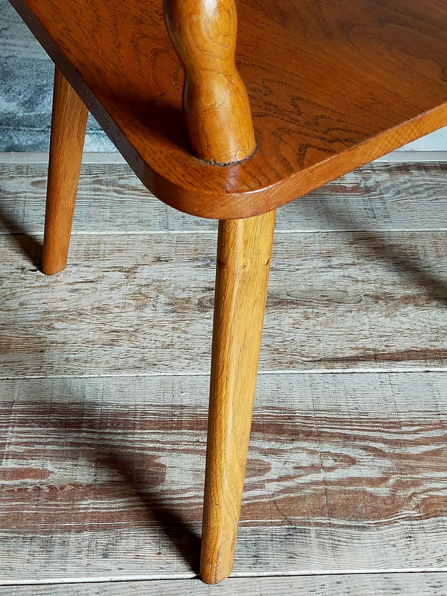 Art-popular armchair 50s in solid wood