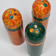 Set of three vintage Bakelite salt shakers, BEF British Made, 12.5 cm