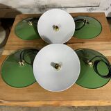 Enamelled sheet metal hanging lamp