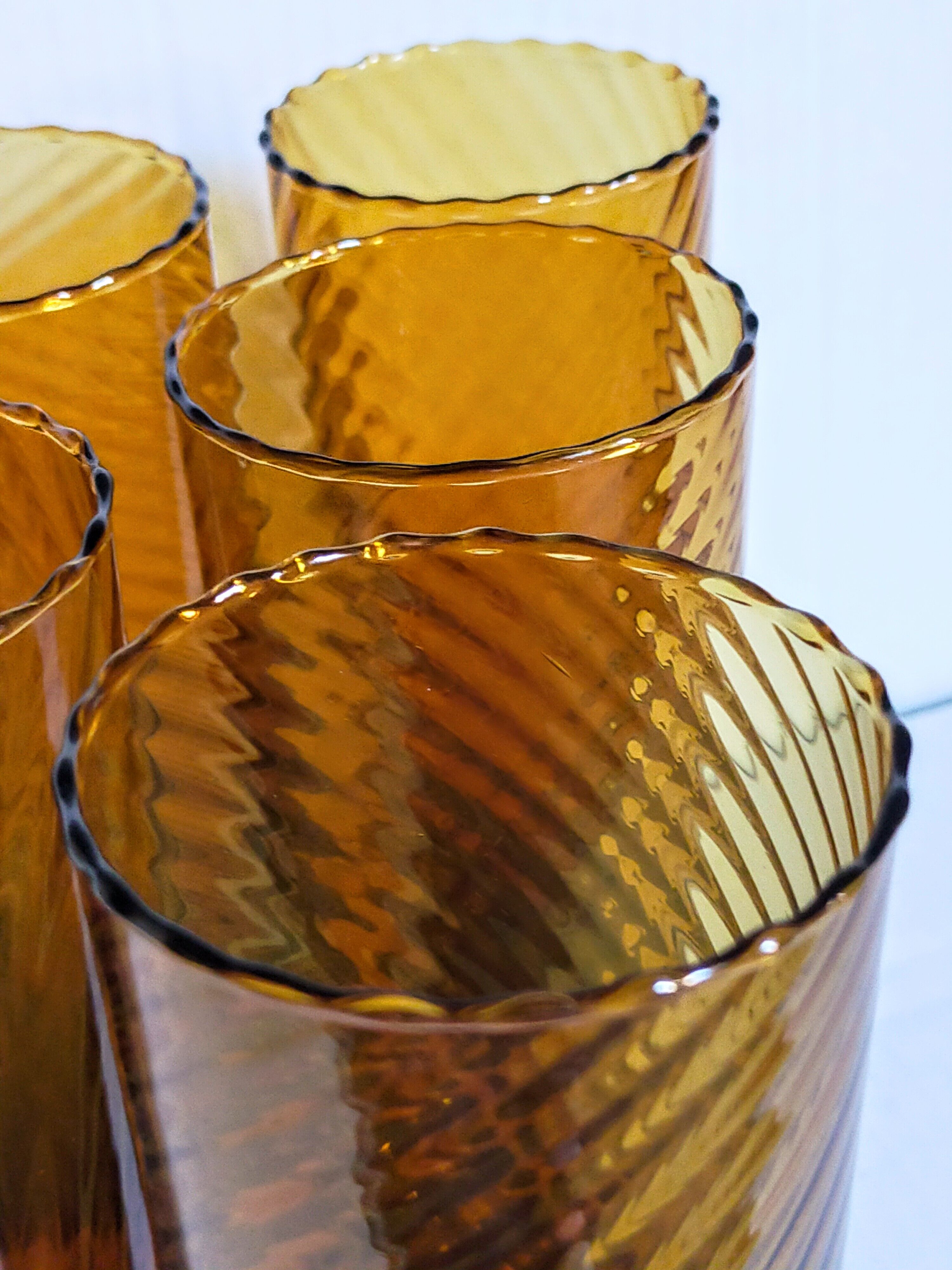 Lot de six verres en verre soufflé