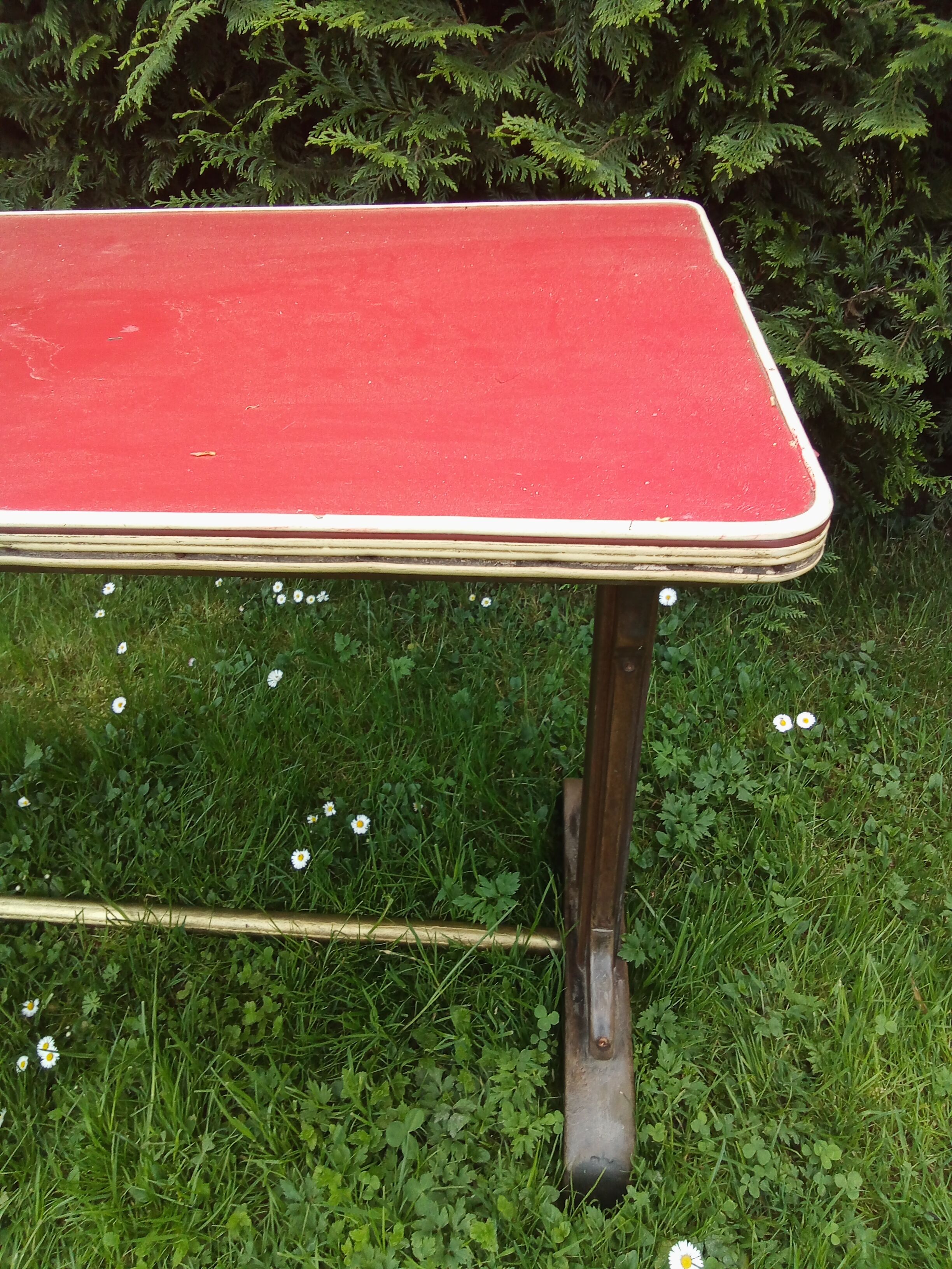 Table de bistrot année 1950 entièrement rénovée