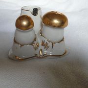 Salière poivrière et moutardier en porcelaine de Limoges forme champignons
