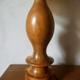 Blond wood lamp