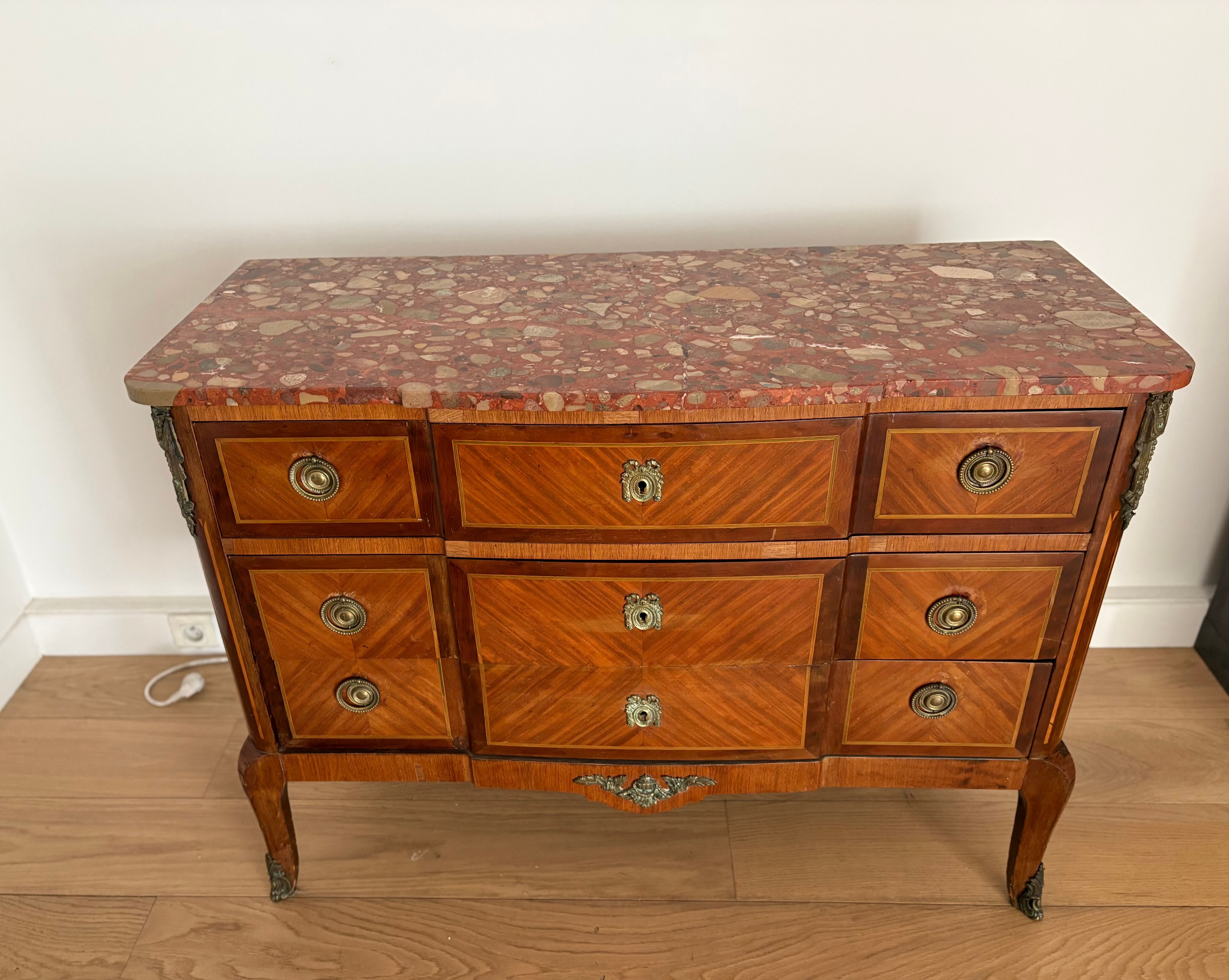 Commode Louis XV (19e)