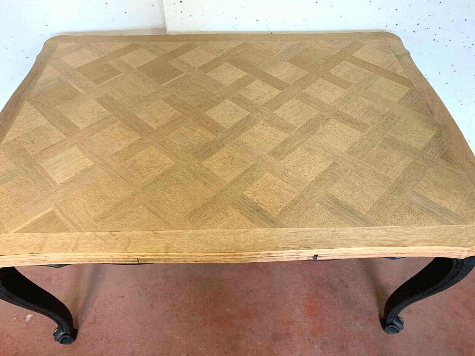 Regency style table in patinated oak Allonges a l'Italian 20th century