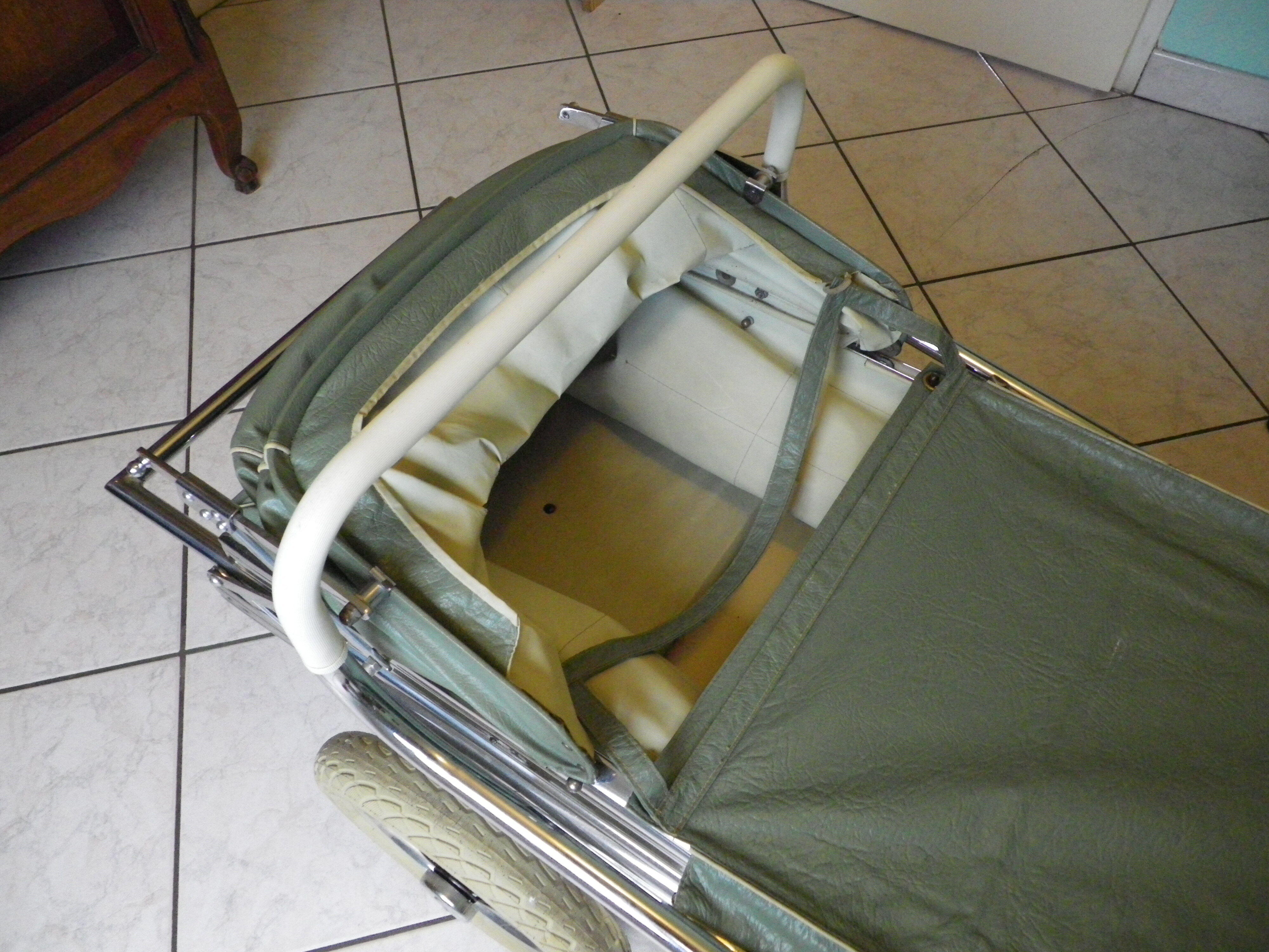 Landeau repliable d'origine de marque Flandria années 50