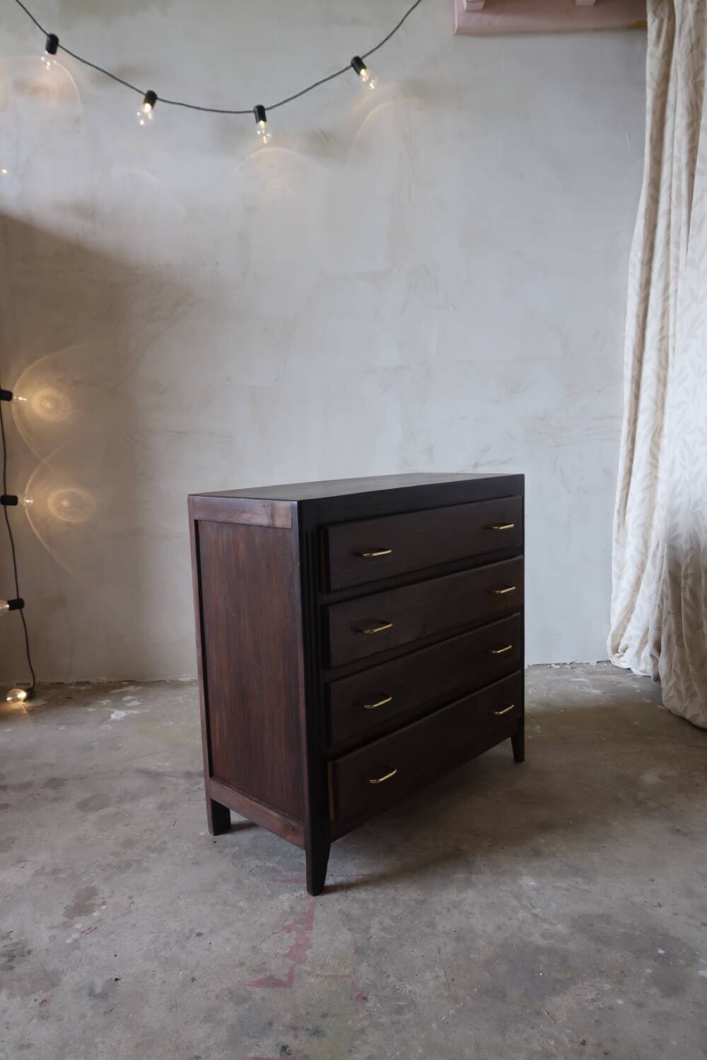 Vintage chest of drawers