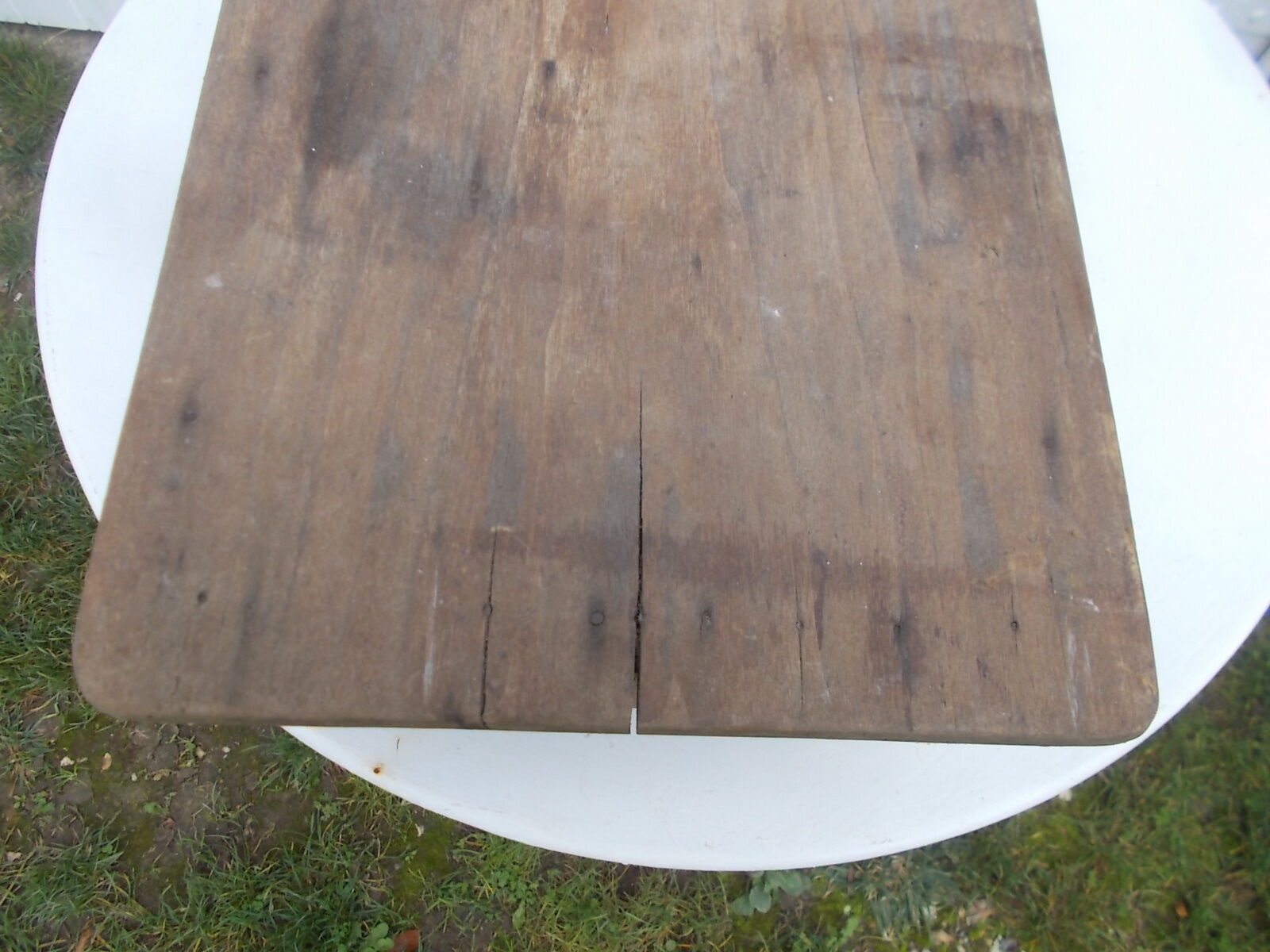 Wooden stool footrest