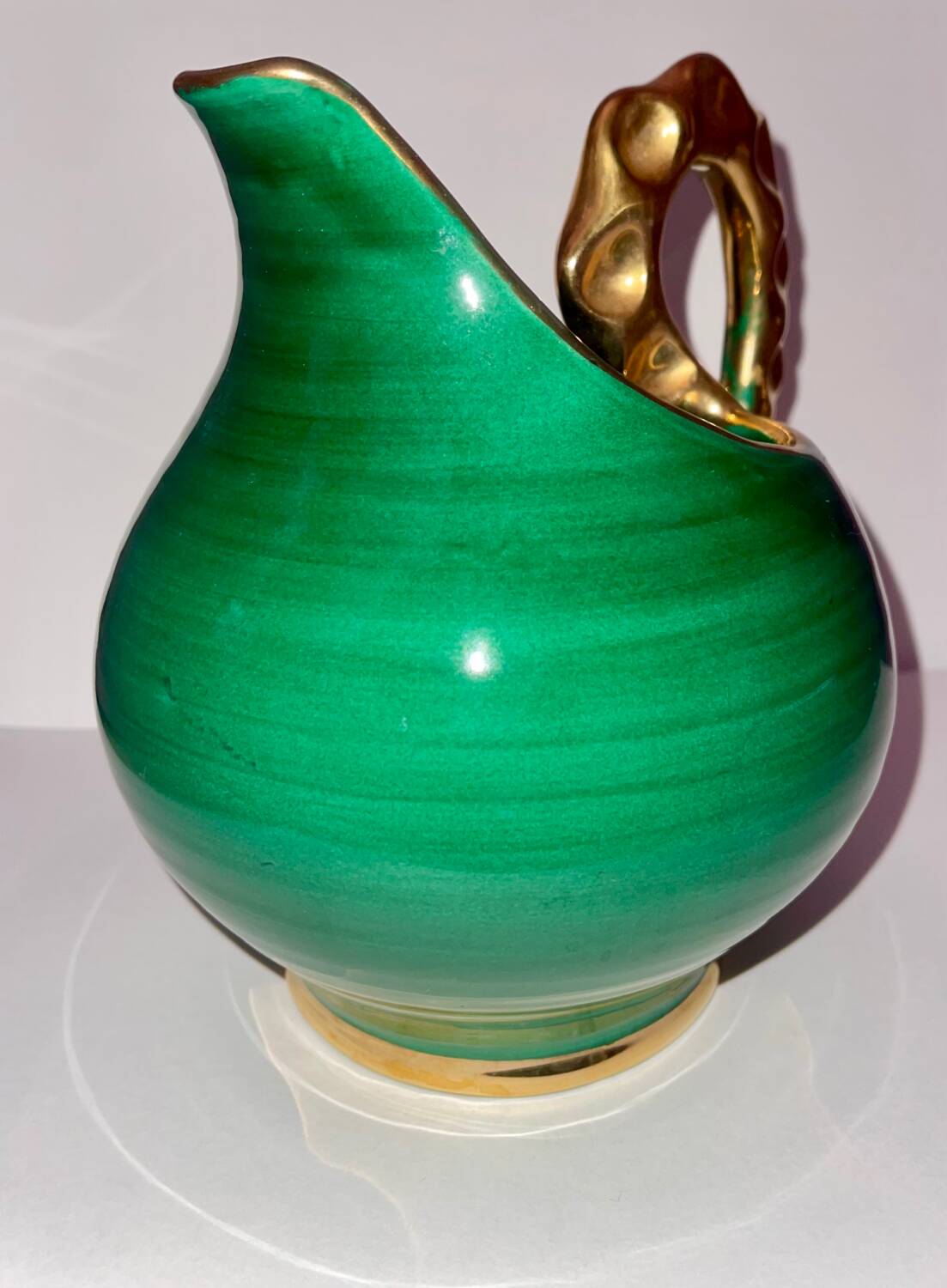 Green and gold pitcher, Vérigord