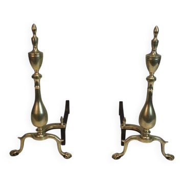 Paire de chenets néo-gothiques en bronze et fer forgé