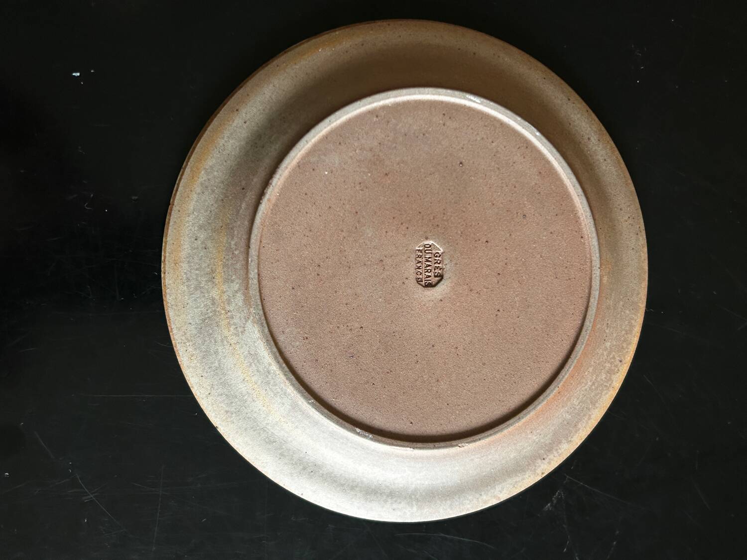 Assiettes plates Grés du Marais