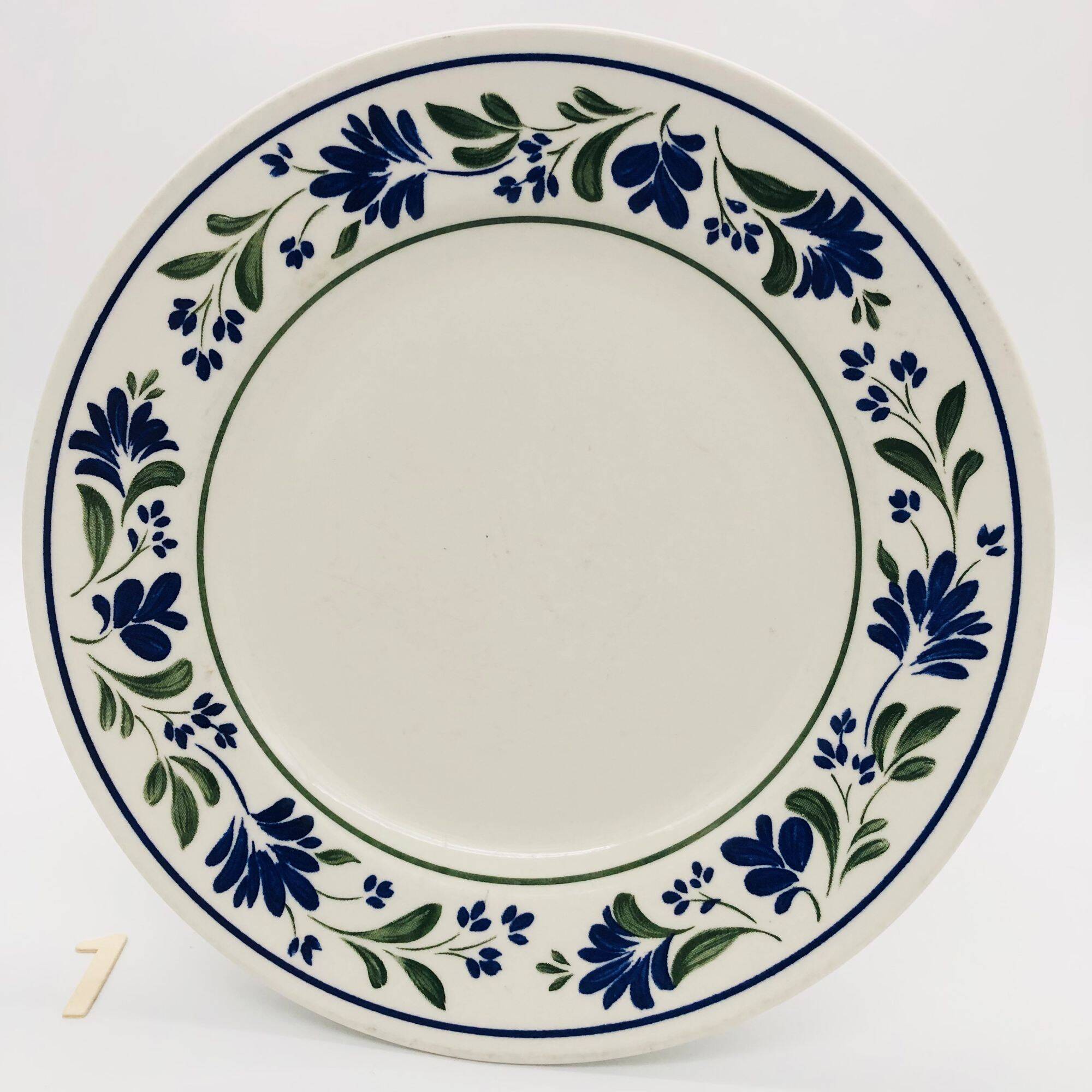 6 English dinner plates "Churchill", Staffordshire.