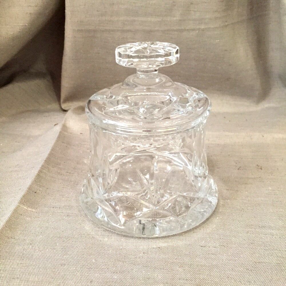 CANDY OR SUGAR BOWL IN CRYSTAL SIZE
