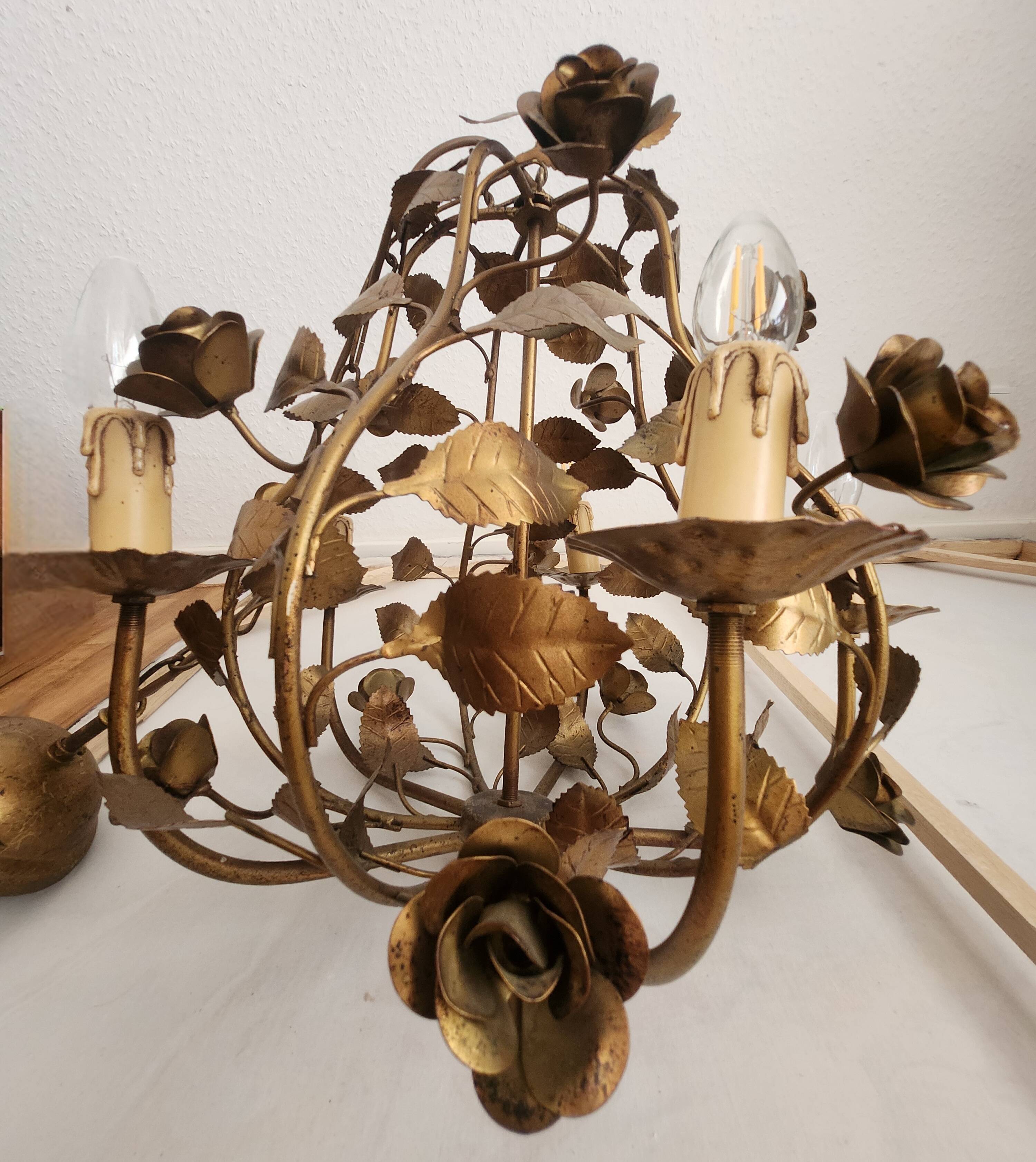 Chandelier hand-forged Hollywood Regency rose leaf decorations