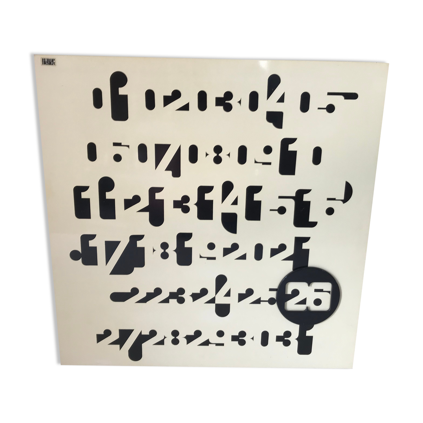 Perpetual calendar piranha design jean pierre vitras Annees 70