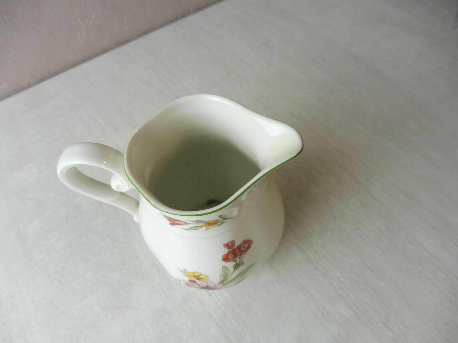 Old milk pot, tulip, ceramic, villeroy & boch