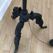 Lampadaire tripode