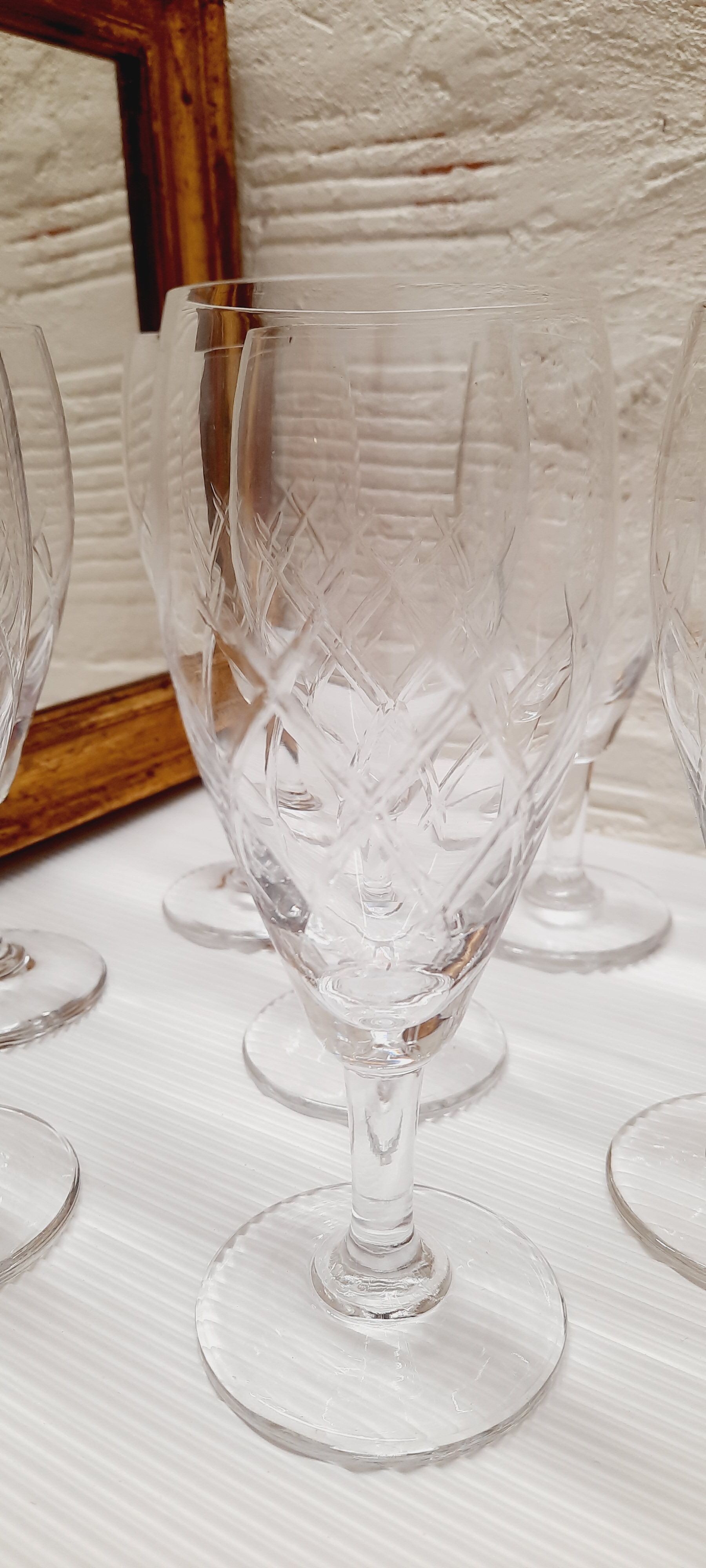Set 8 glasses champagne glass chiseled