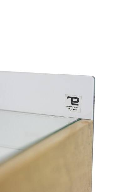 Pair of bedside tables or sofa ends in brass, glass and mirror. 1970s.