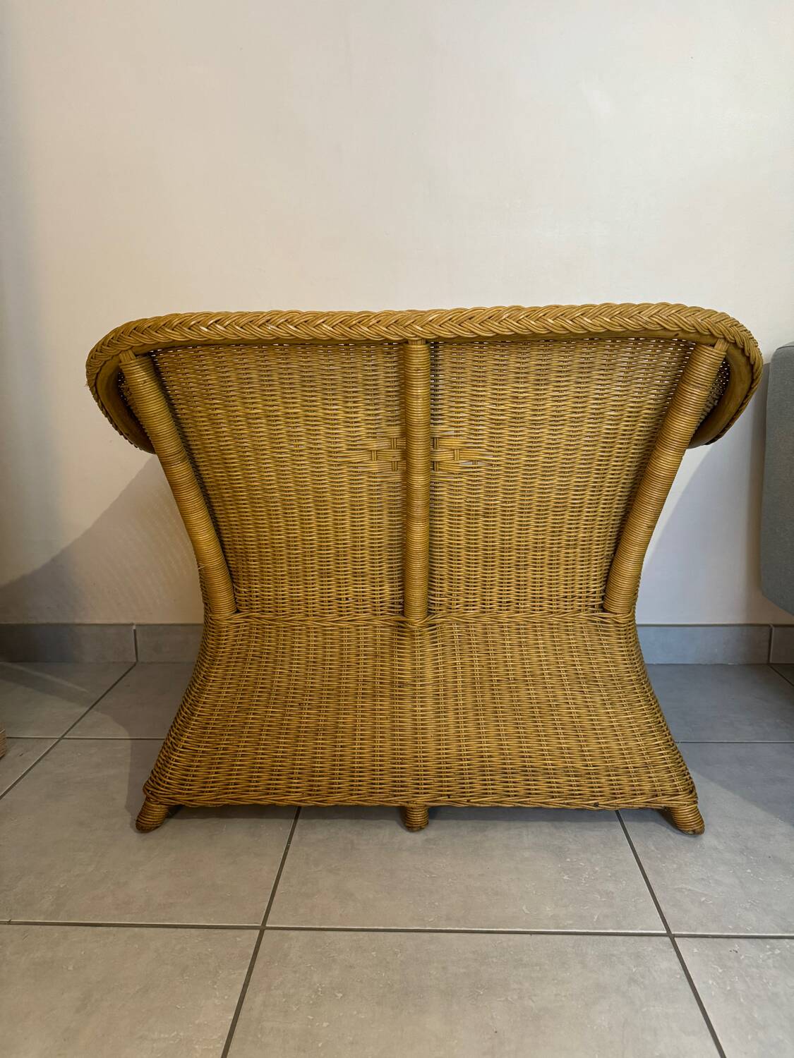 Rattan storage bench