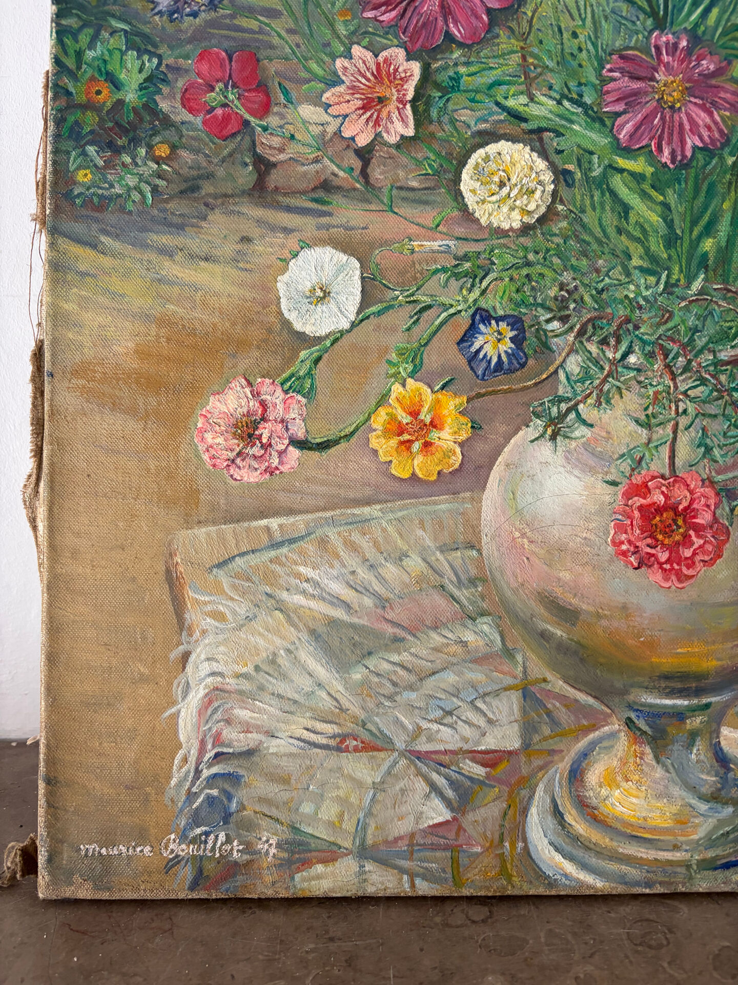The cross bouquet, oil on canvas signed Maurice Bouillot 1947