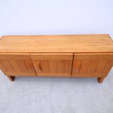 Enfilade Maison Regain en orme massif, France 1970