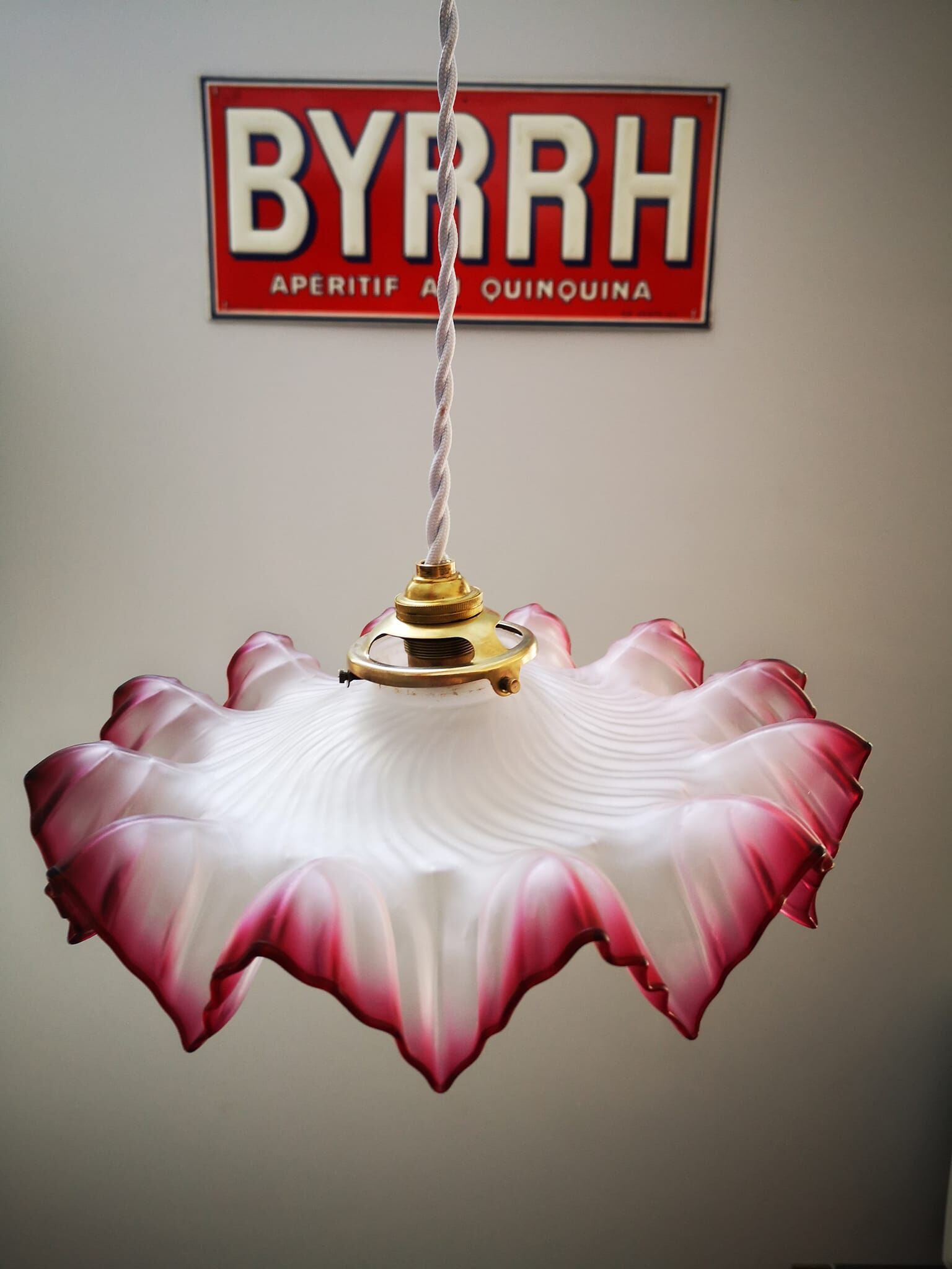 Old suspension opaline pink purple serrated handkerchief art deco 1930 TBE
