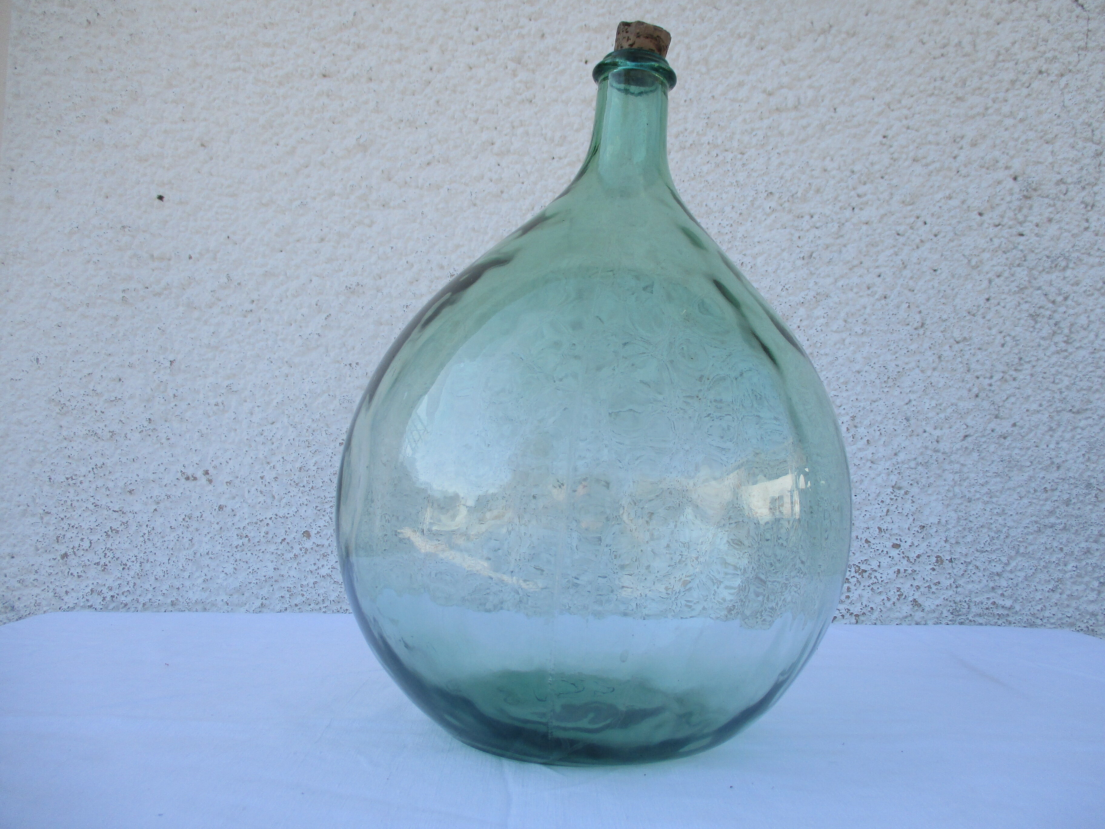 Dame jeanne bottled glass bubbled 15.5 litres